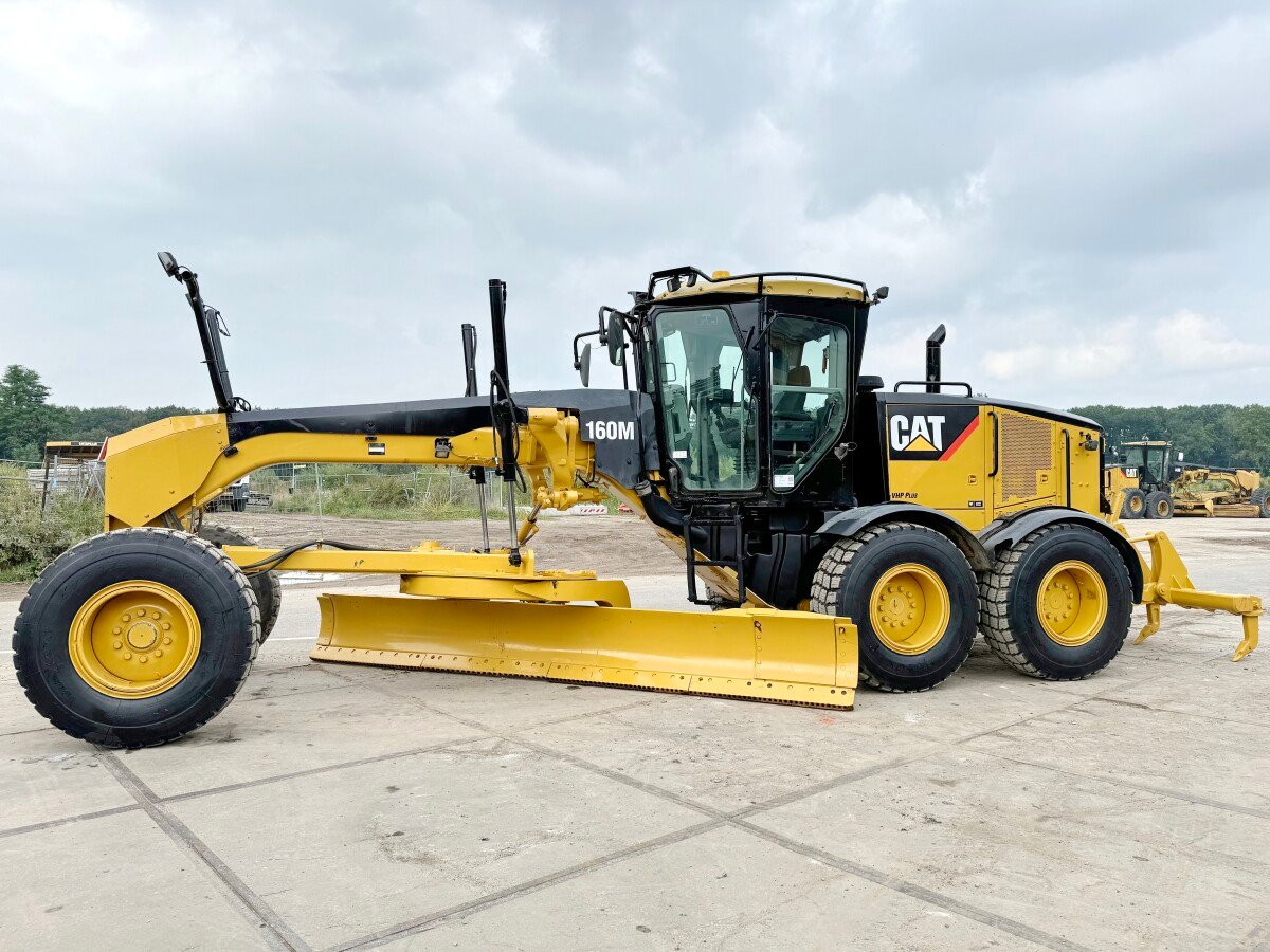 Caterpillar 160M VHP Plus motor grader