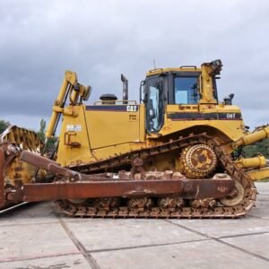 Caterpillar D8T bulldozer for sale | Pfeifer Heavy Machinery