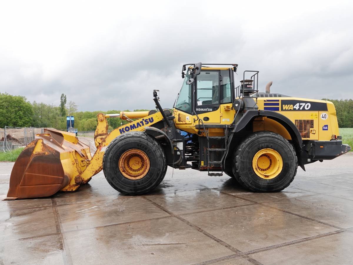 Komatsu WA470-8 Used