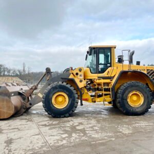 Volvo L180F Wheel Loader