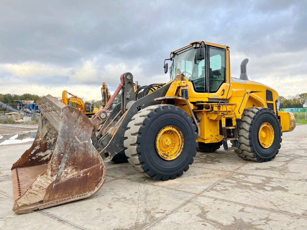 Volvo L180G for sale - image 2