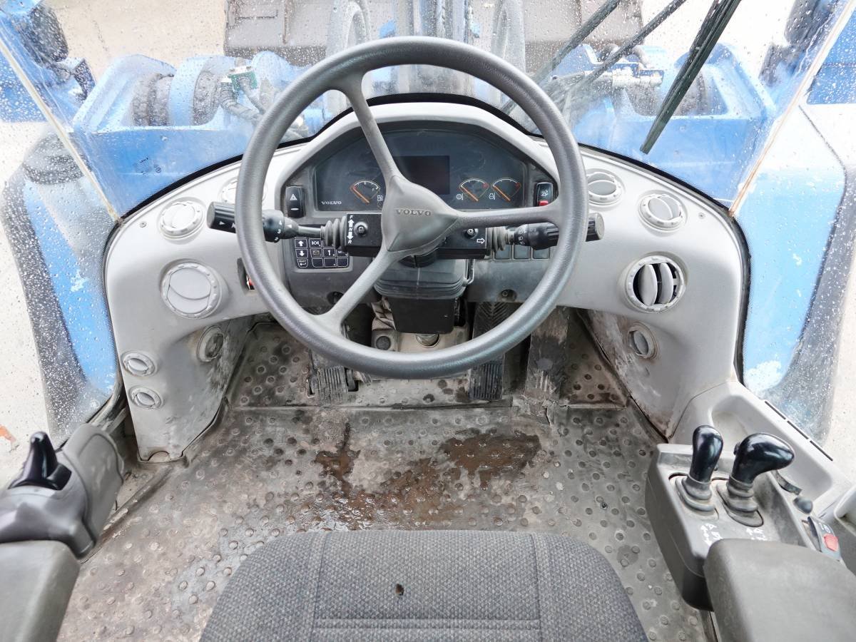 Volvo L150G for sale - image 2