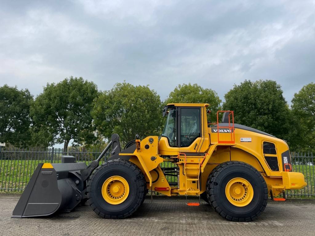 2022 Volvo L150H wheel loader
