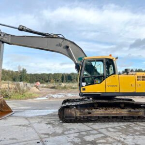 Volvo EC240CL