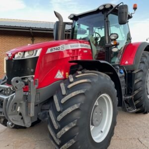 Massey Ferguson 8740S