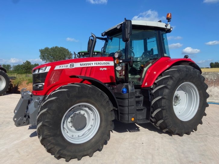 Used construction machinery inspection before purchase Germany